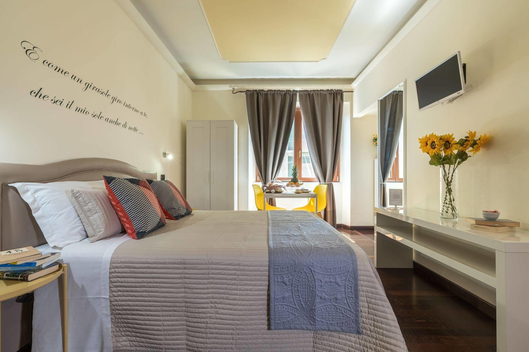 칼리아리 피오르 디 로토 룸스 B&B 외부 사진